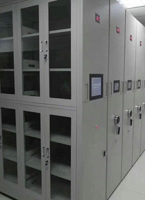 電(diàn)動密集架